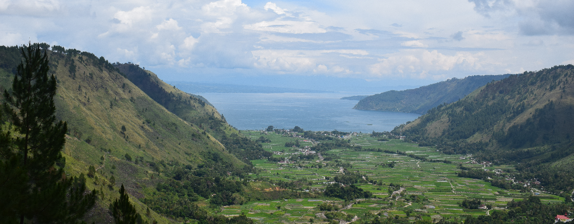 PANATAPAN LEMBAH BAKARA